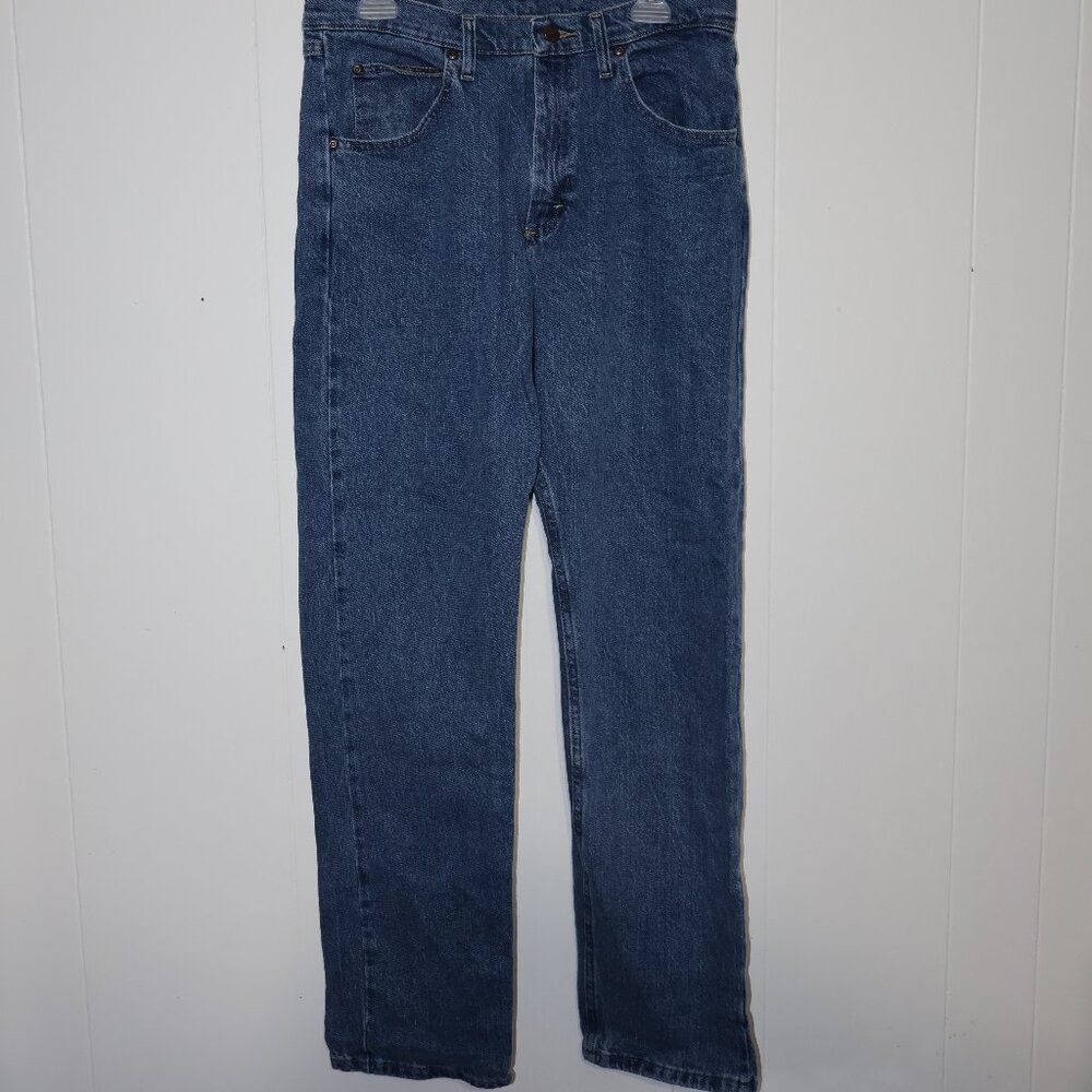 Wrangler Premium Quality Straight Leg Jeans – Classic Blue (Men’s 32x34)